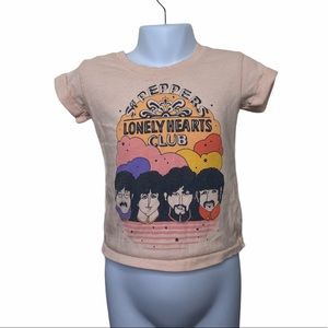 !LIKE NEW THE BEATLES KIDS TEE!